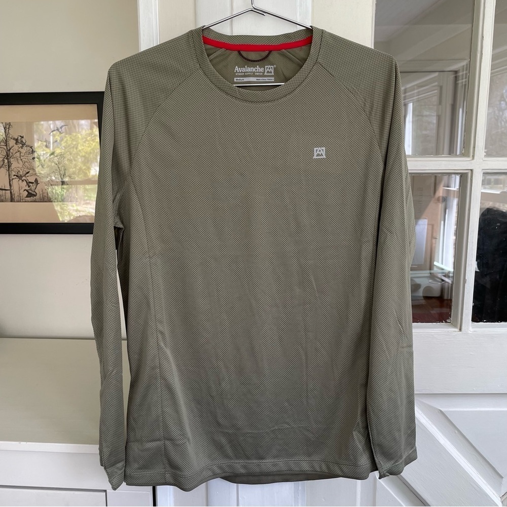 Avalanche Men's Athletic Top